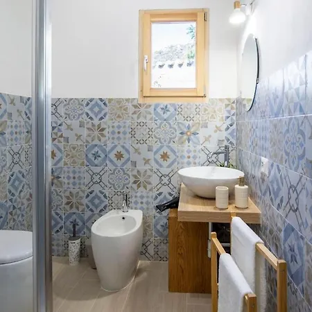 Apartment Splendida A 7min Dalla - Wifi E A-c *