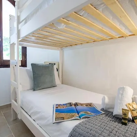 Apartment Splendida A 7min Dalla - Wifi E A-c *