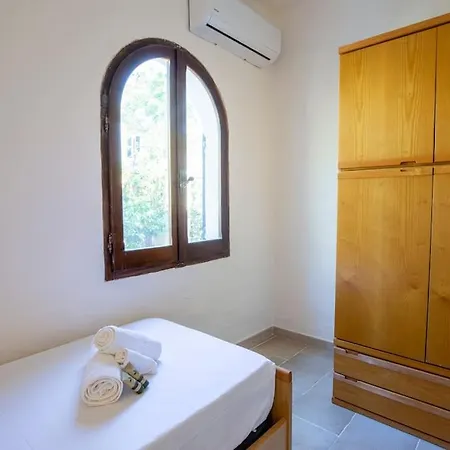 Apartment Splendida A 7min Dalla - Wifi E A-c Marongiu